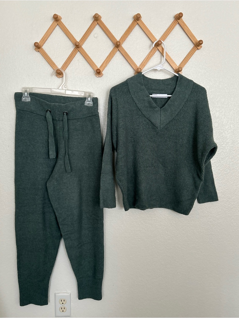 Zara V-Neck Knit set - Dark Green